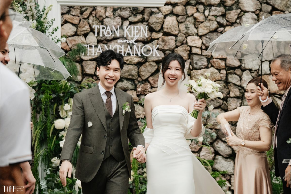 5-33 Mẫu kịch bản MC tiệc cưới truyền thống, phù hợp với các tiệc cưới trang trọng. (Ảnh: Mimi Wedding.vn)