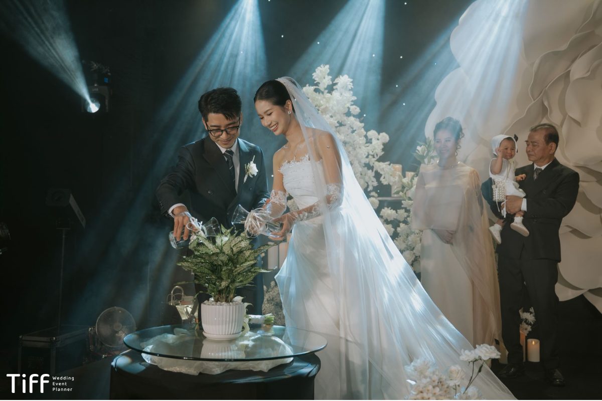 anh-web-tiff-vn-42 Lưu ý quan trọng khi soạn và sử dụng kịch bản mc đám cưới nhà trai (Ảnh: Mimi Wedding.vn)